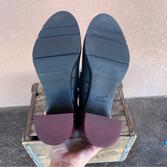 Sorel Margo Black Leather Lace-Up Ankle Boot - Picture 7 of 10